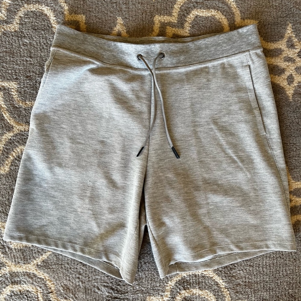 VRST cotton sweatshorts. 7 inch. Grey. Perfect condition. Size large